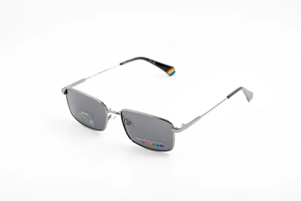 Akiniai Polaroid akiniai nuo saulės akinių rėmeliai naujienos miesto optika akių klinika